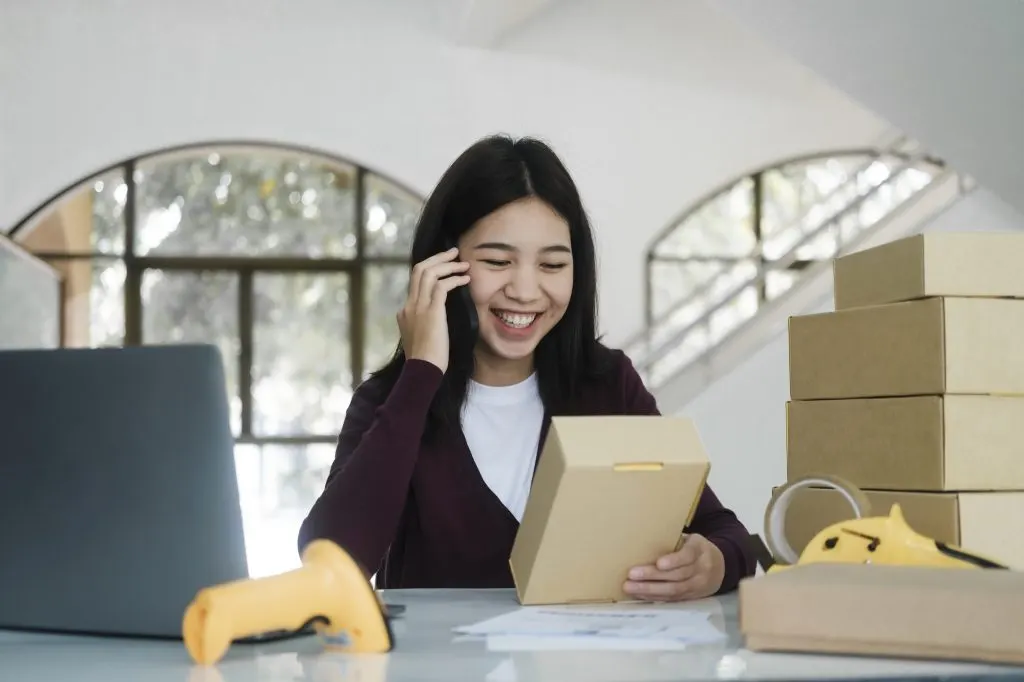 e-commerce, plateforme en ligne, solutions d'entreprise, intégrations tierces, personnalisation de la boutique