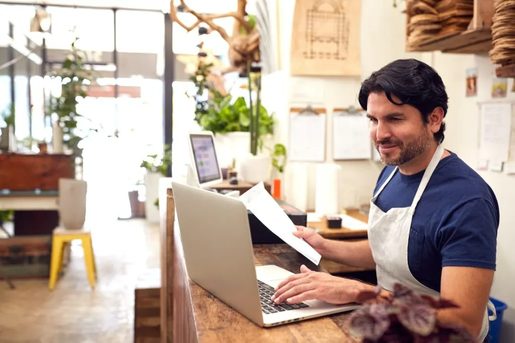 formation en ligne, vente en ligne, académie des vendeurs, techniques de vente, e-commerce